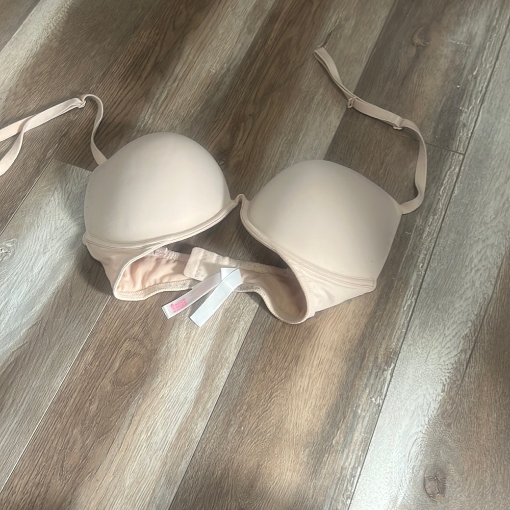 Vs Pink super push up bra 32 DD